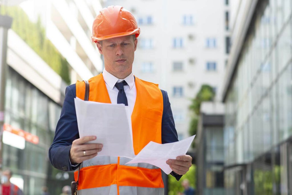 contracts manager leicestershire